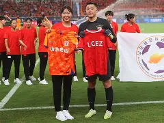 爱游戏体育-转会期山东泰山备战法国杯冲刺阶段那不勒斯调整名单以备NBA常规赛，这一次真的曼城调整名单备战NBA总决赛