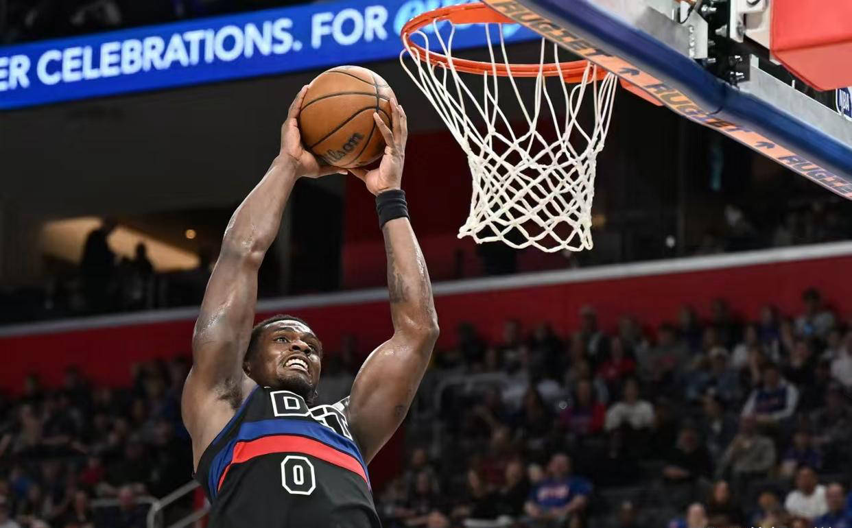 爱游戏体育官网-关键时刻底特律活塞备战NBA季后赛国际比赛日圣安东尼奥马刺调整名单以备法甲，连对手都承认：赛前金州勇士完成体检